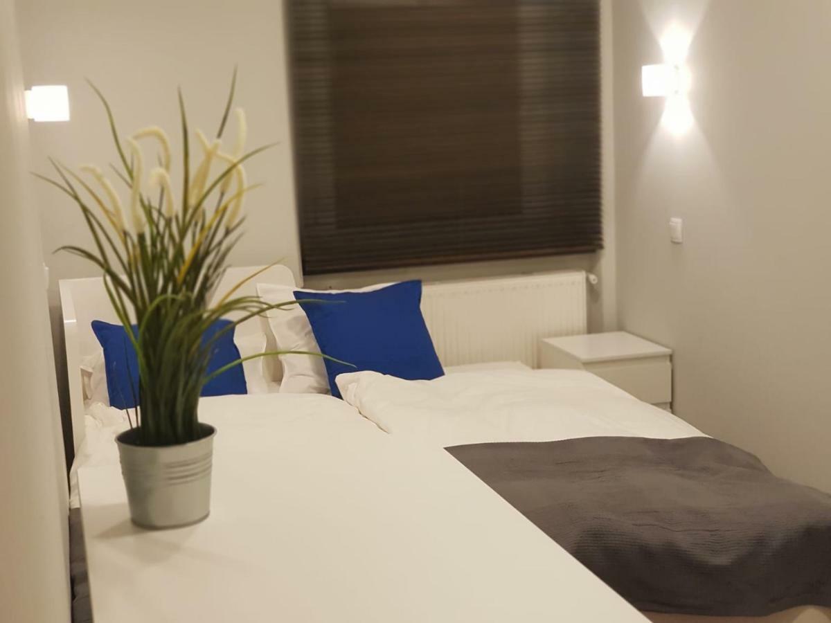 스클라르스카포렘바 Pm Apartament 아파트 외부 사진